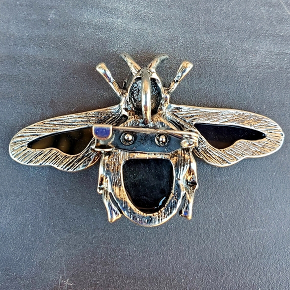 New Abalone Shell Bee Pin Brooch. - Picture 14 of 15